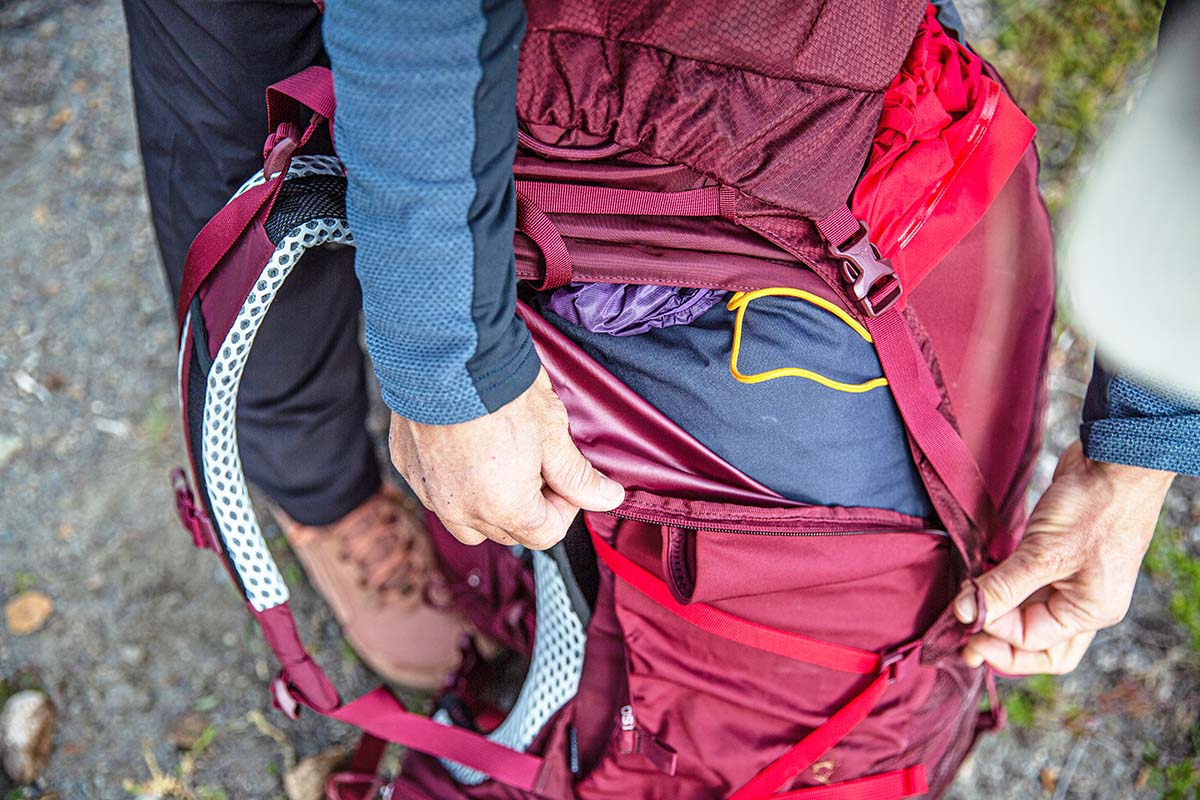 Side zip pocket (Osprey Aura AG LT 65 women's backpacking pack)